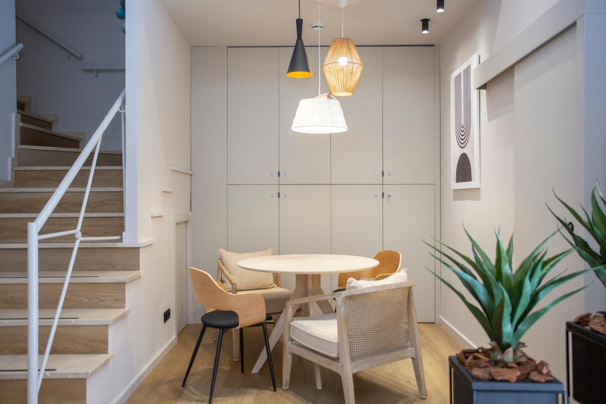 Aila II Hotel Boutique By Singularstays - Digital Access Burjassot Bagian luar foto