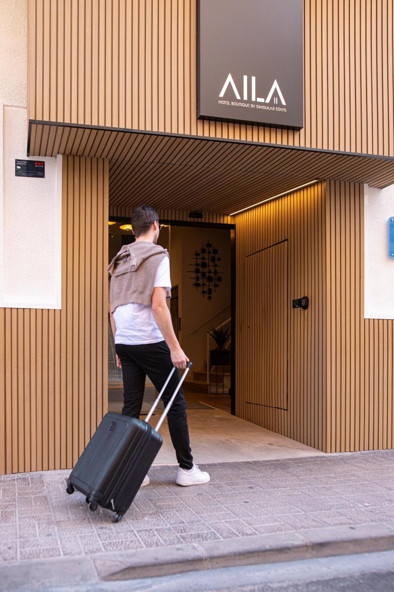 Aila II Hotel Boutique By Singularstays - Digital Access Burjassot Bagian luar foto